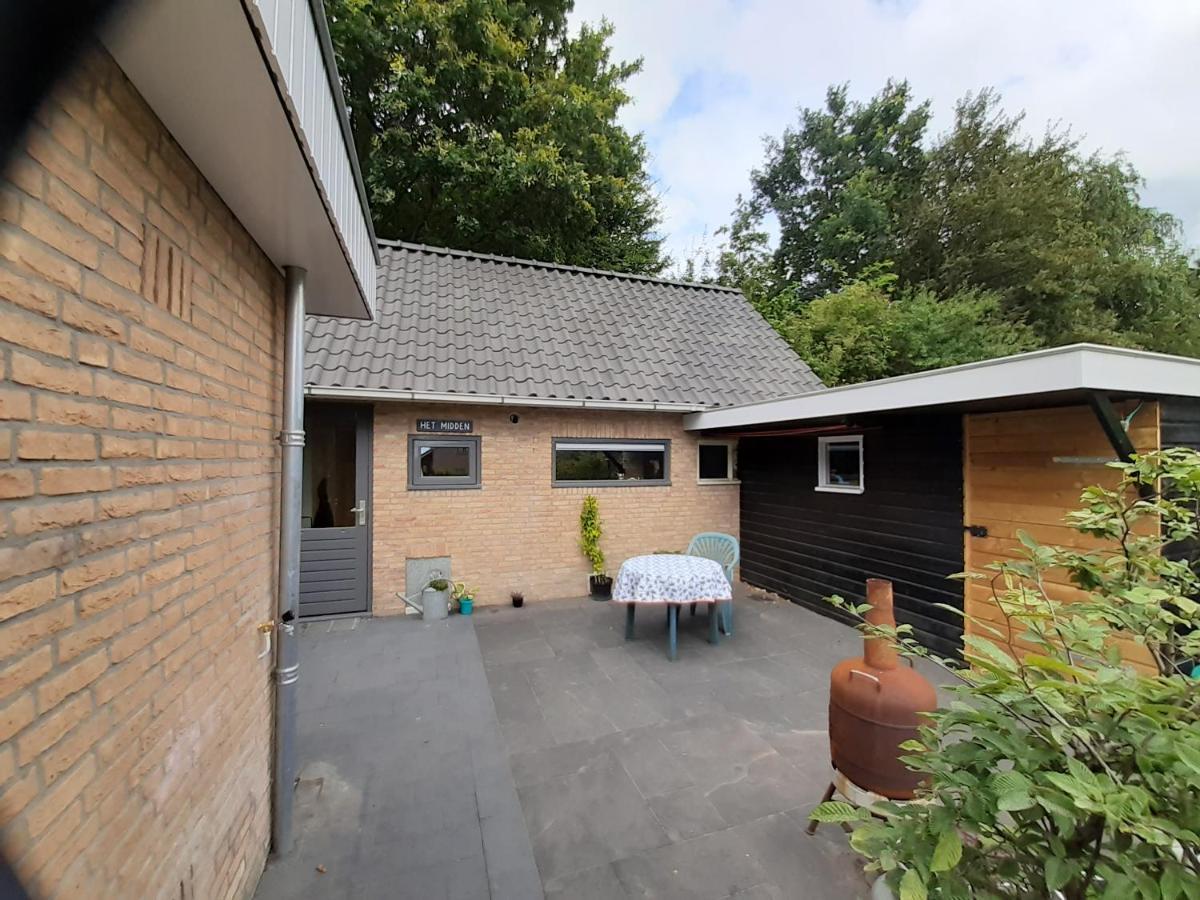 Vakantiehuis Aan Het Bos - Gelegen Aan De Tulpenroute Bant Exteriér fotografie